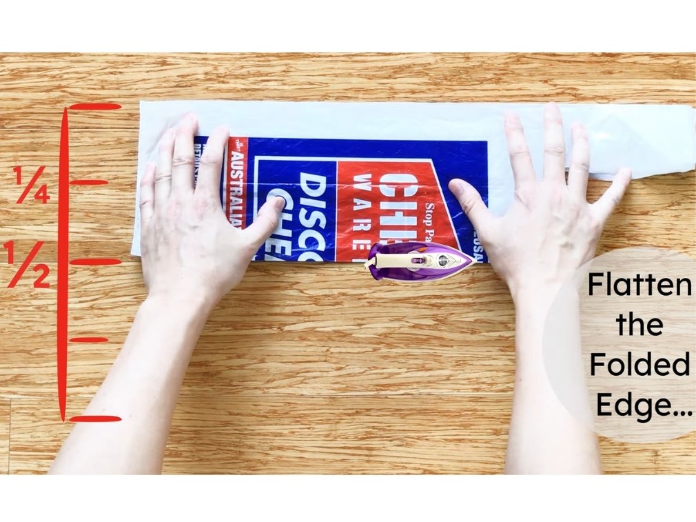 How to fold reusable shopping bags