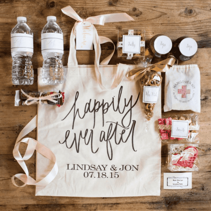 What to put in wedding welcome gift bags?
