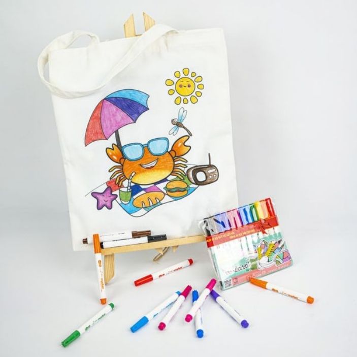 How to paint on canvas tote bags